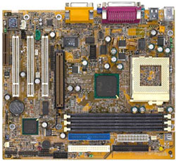 GigaByte GA-6OMM7E Socket370 <i815E> SVGA+Audio