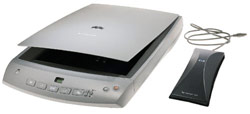 HP ScanJet 4470C (+ 35 -)